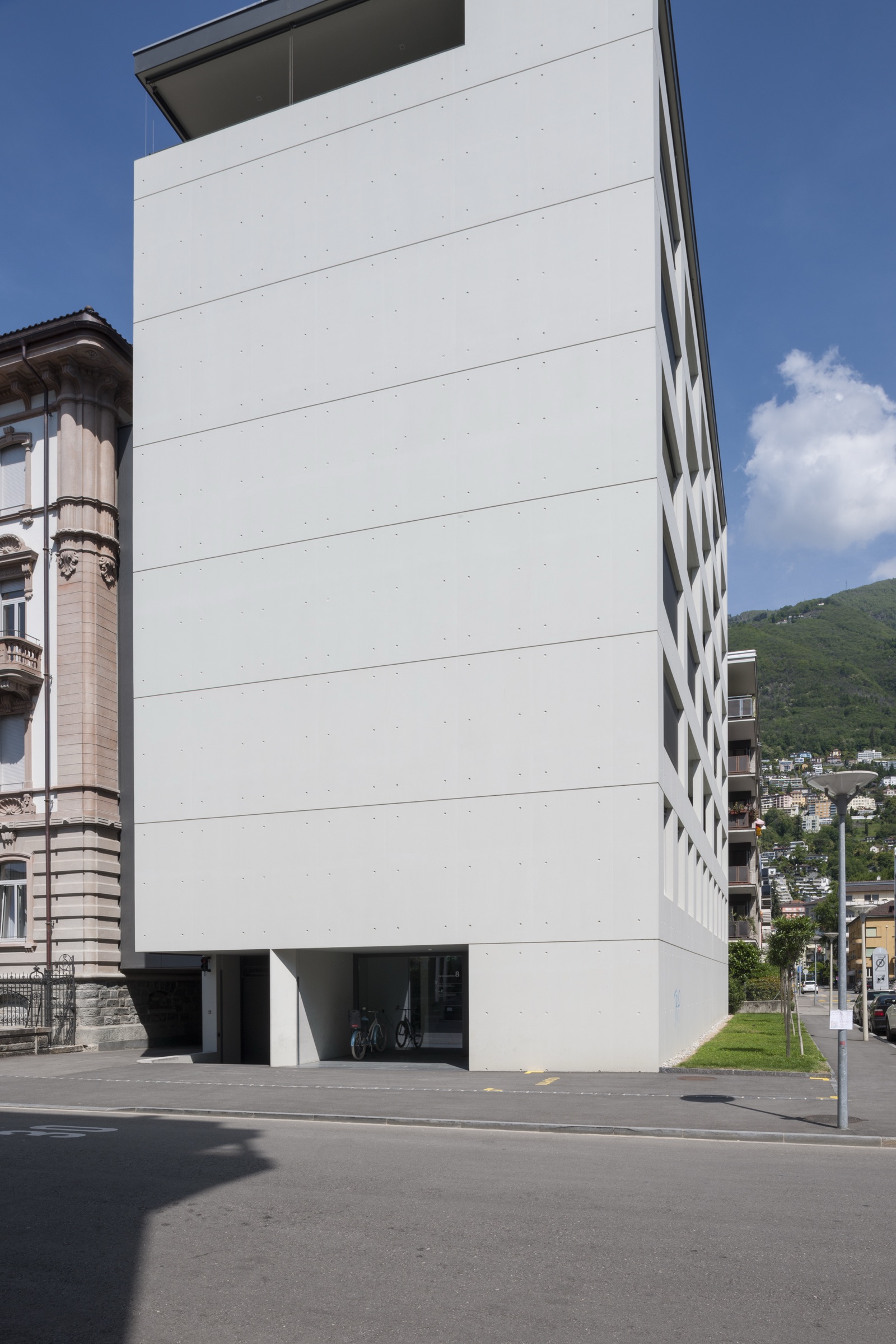 Edificio urbano — 5