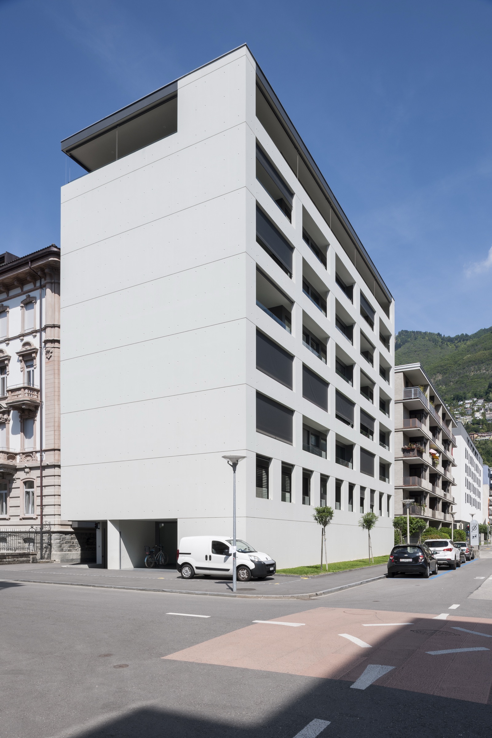 Edificio urbano — 1