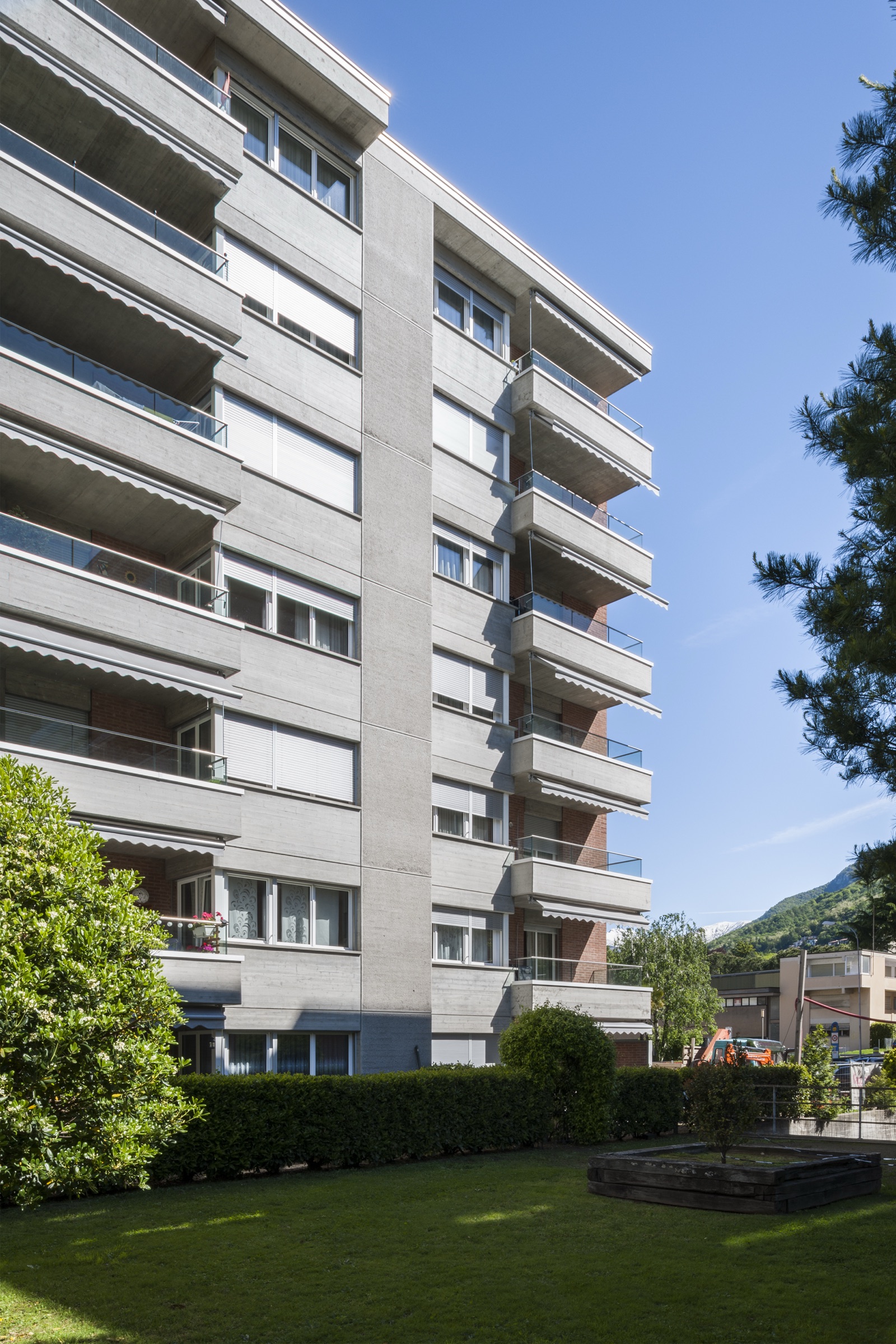 Swiss Life — 4