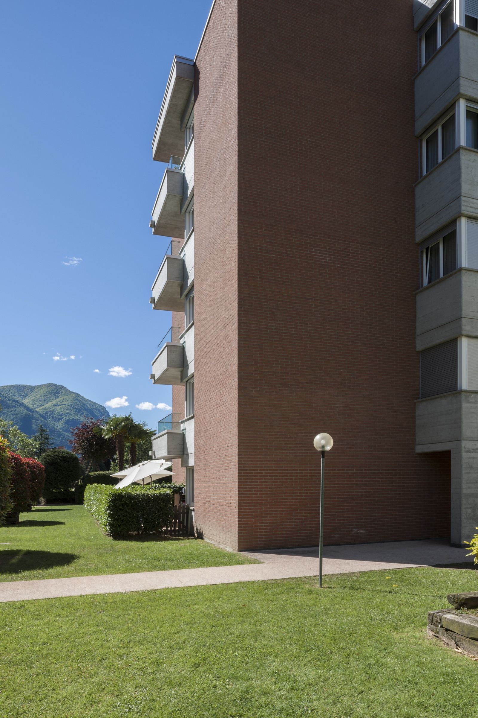 Swiss Life — 5